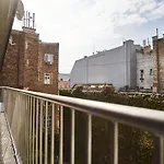 Senator Apartments - Hostaid