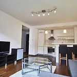 Senator Apartments - Hostaid